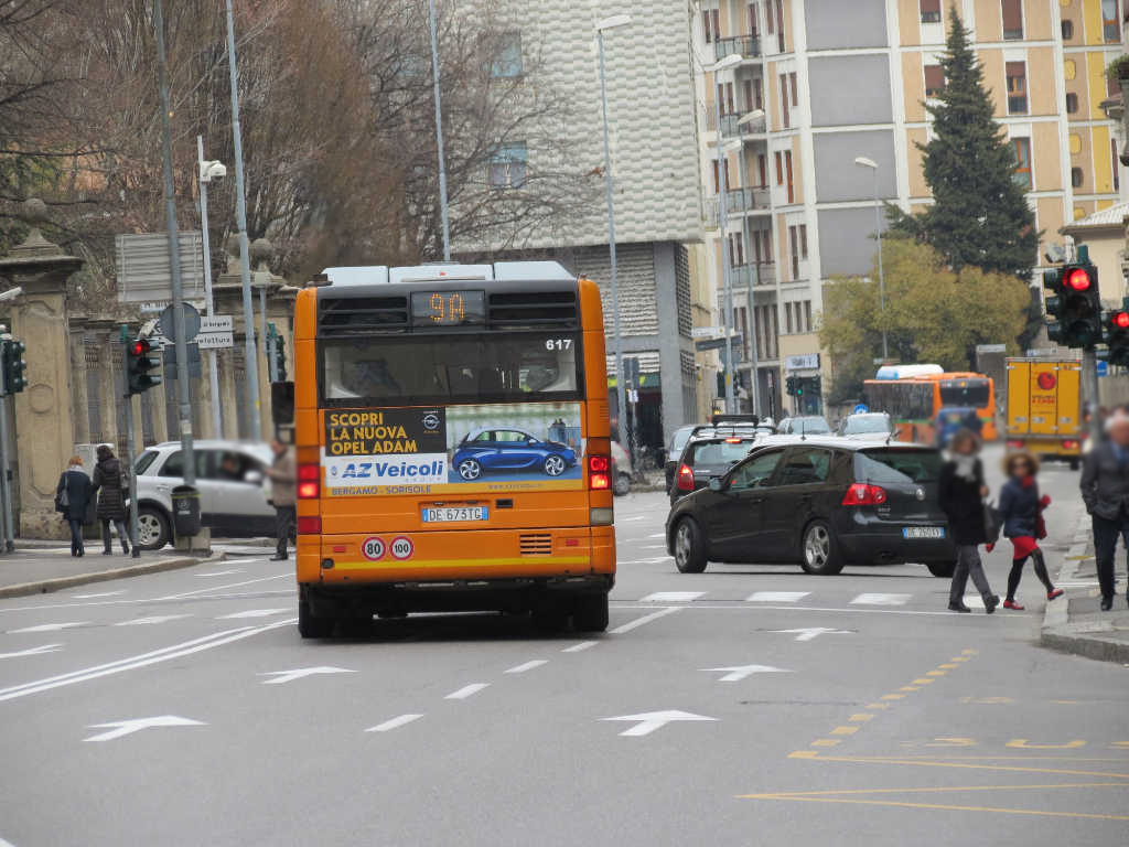 Pubblicità autobus milano