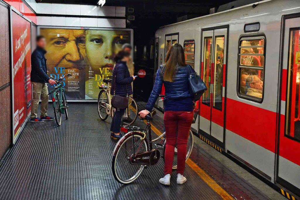 Pubblicità Metro Milano