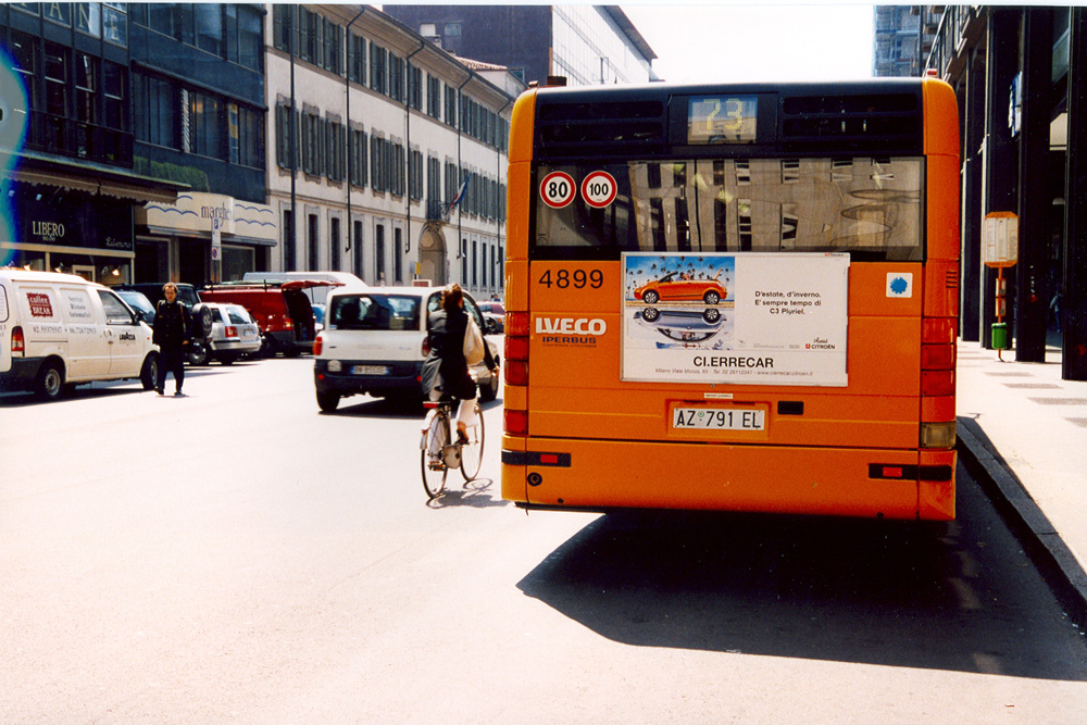 pubblicità autobus genova
